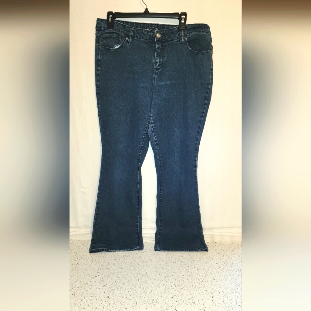 Womans jeans pants slacks Trousers Size  16